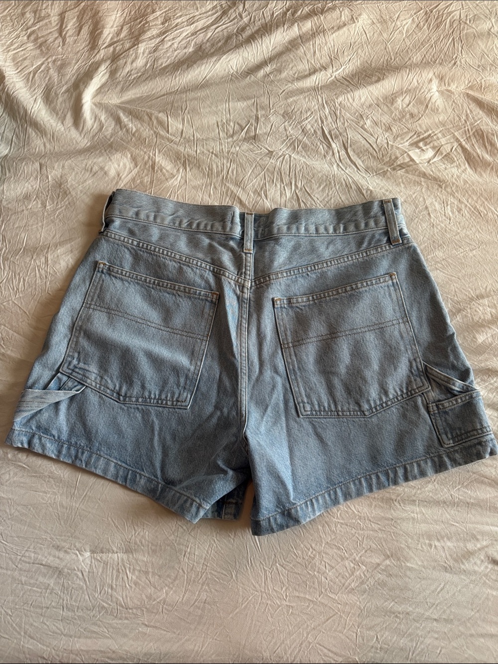 Agolde Light Wash Denim Shorts in Pale Blue - Picture 3 of 3